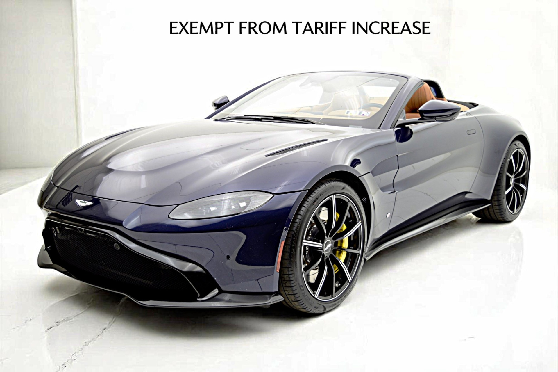 Used 2021 Aston Martin Vantage Roadster for sale Sold at F.C. Kerbeck Aston Martin in Palmyra NJ 08065 2