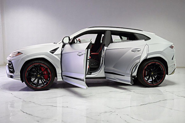 Used 2021 Lamborghini Urus /LEASE OPTIONS AVAILABLE for sale $209,000 at F.C. Kerbeck Aston Martin in Palmyra NJ 08065 4