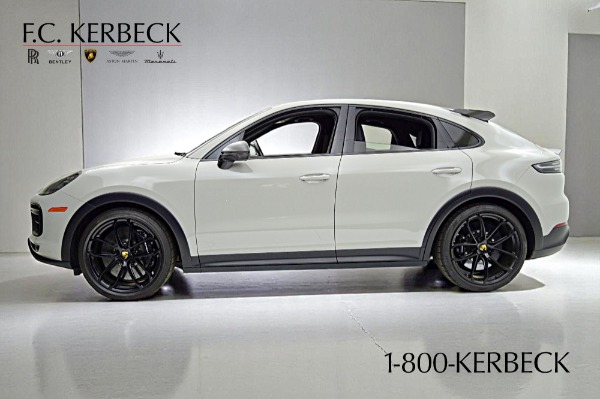 Used 2022 Porsche Cayenne Turbo GT for sale $139,000 at F.C. Kerbeck Aston Martin in Palmyra NJ 08065 3