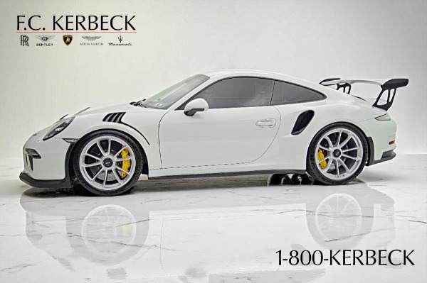 Used 2016 Porsche 911 GT3 RS for sale $179,000 at F.C. Kerbeck Aston Martin in Palmyra NJ 08065 3