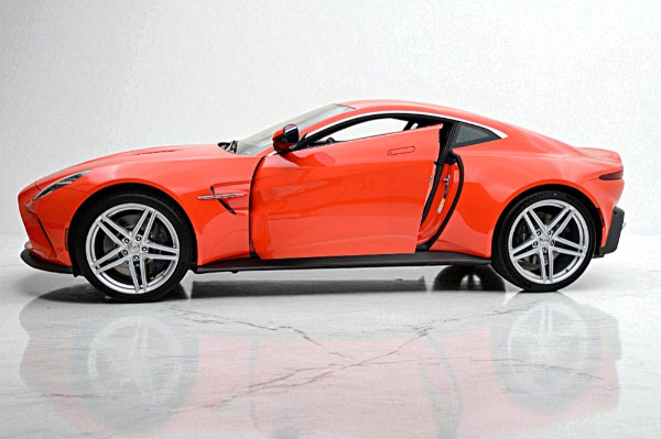 New 2025 Aston Martin Vantage for sale $210,500 at F.C. Kerbeck Aston Martin in Palmyra NJ 08065 4