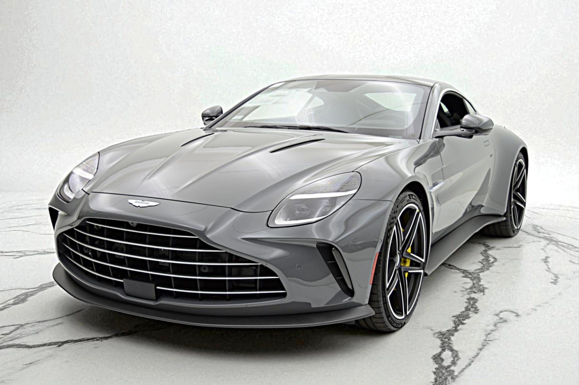 New 2026 Aston Martin Vantage Coupe for sale $207,800 at F.C. Kerbeck Aston Martin in Palmyra NJ 08065 2