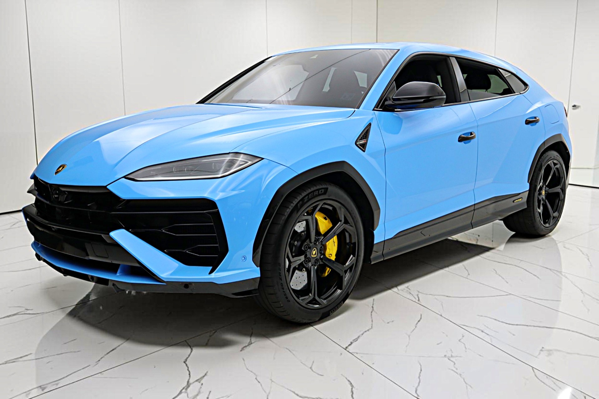 Used 2025 Lamborghini Urus SE/LEASE OPTIONS AVAILABLE for sale $304,000 at F.C. Kerbeck Aston Martin in Palmyra NJ 08065 2