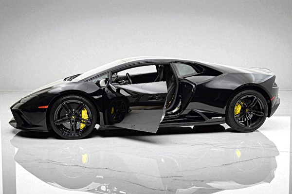 Used 2022 Lamborghini Huracan EVO SELEZIONE PRE-OWNED CERTIFIED for sale $315,000 at F.C. Kerbeck Aston Martin in Palmyra NJ 08065 4