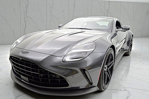 Used 2025 Aston Martin Vantage Coupe for sale $195,000 at F.C. Kerbeck Aston Martin in Palmyra NJ 08065 4