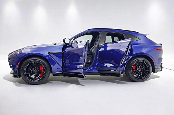Used 2023 Aston Martin DBX 707 for sale $169,000 at F.C. Kerbeck Aston Martin in Palmyra NJ 08065 4