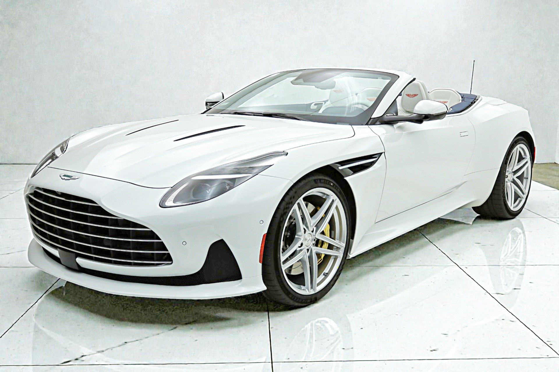 New 2026 Aston Martin DB12 Volante for sale $331,200 at F.C. Kerbeck Aston Martin in Palmyra NJ 08065 2