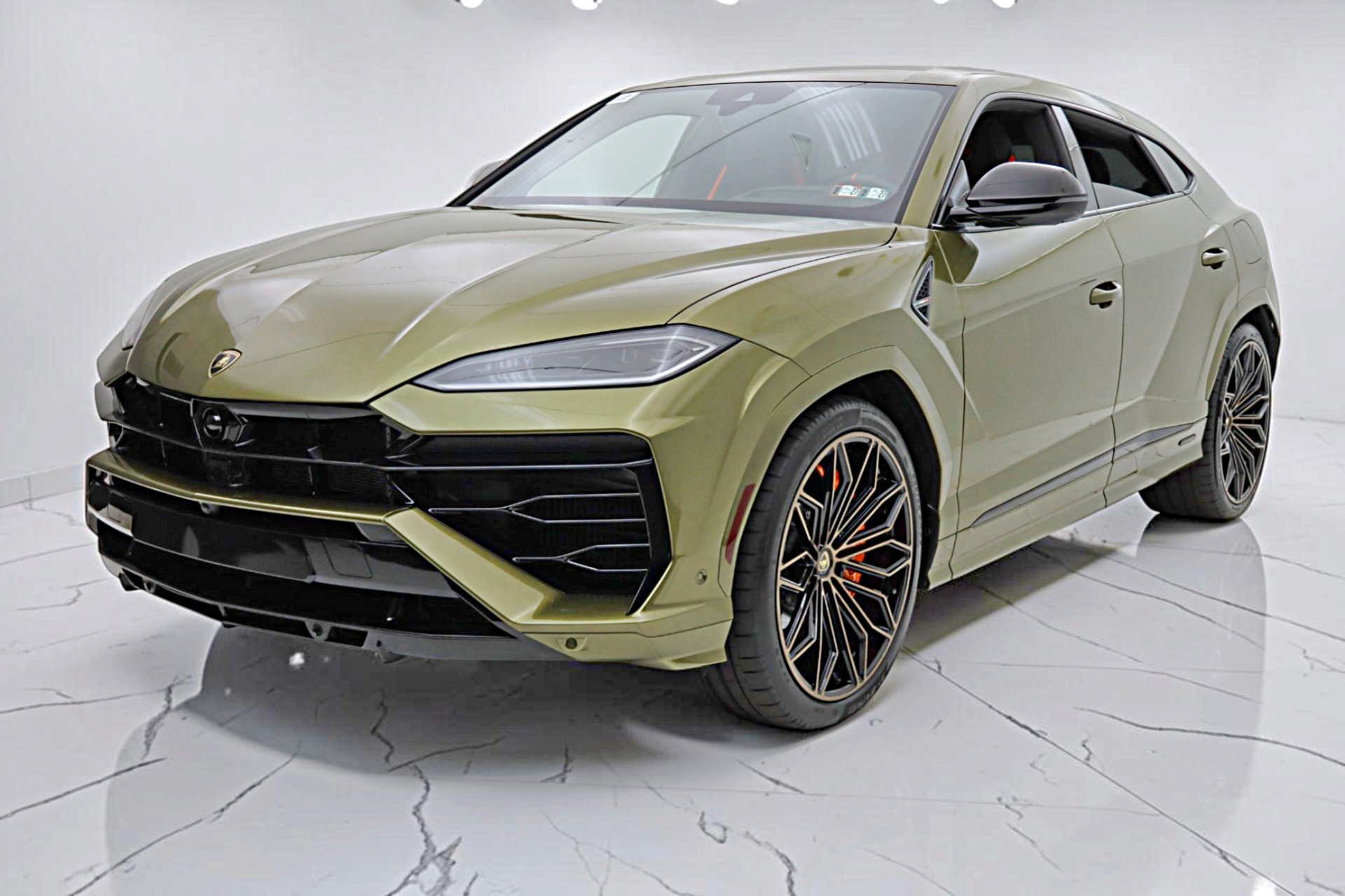 Used 2026 Lamborghini URUS SE for sale $309,000 at F.C. Kerbeck Aston Martin in Palmyra NJ 08065 2