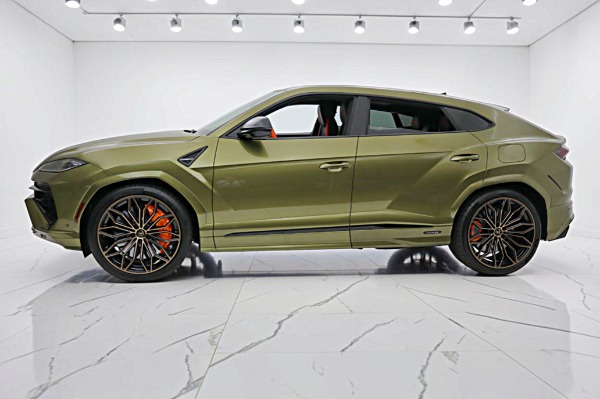 Used 2026 Lamborghini URUS SE for sale $309,000 at F.C. Kerbeck Aston Martin in Palmyra NJ 08065 3