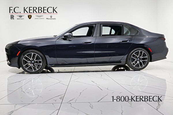 Used 2023 BMW i7 xDrive60 for sale $69,000 at F.C. Kerbeck Aston Martin in Palmyra NJ 08065 3