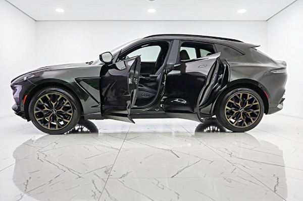 Used 2021 Aston Martin  DBX for sale $95,000 at F.C. Kerbeck Aston Martin in Palmyra NJ 08065 4