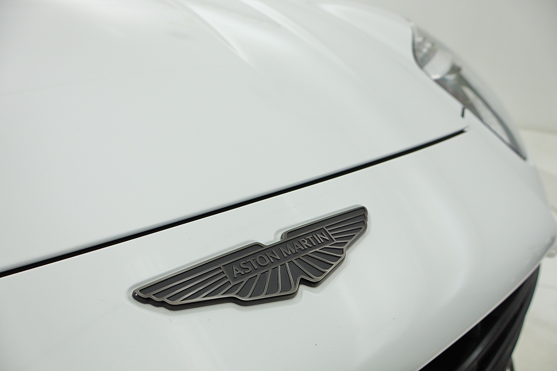 2024 Aston Martin DB12 Base - Photo 20