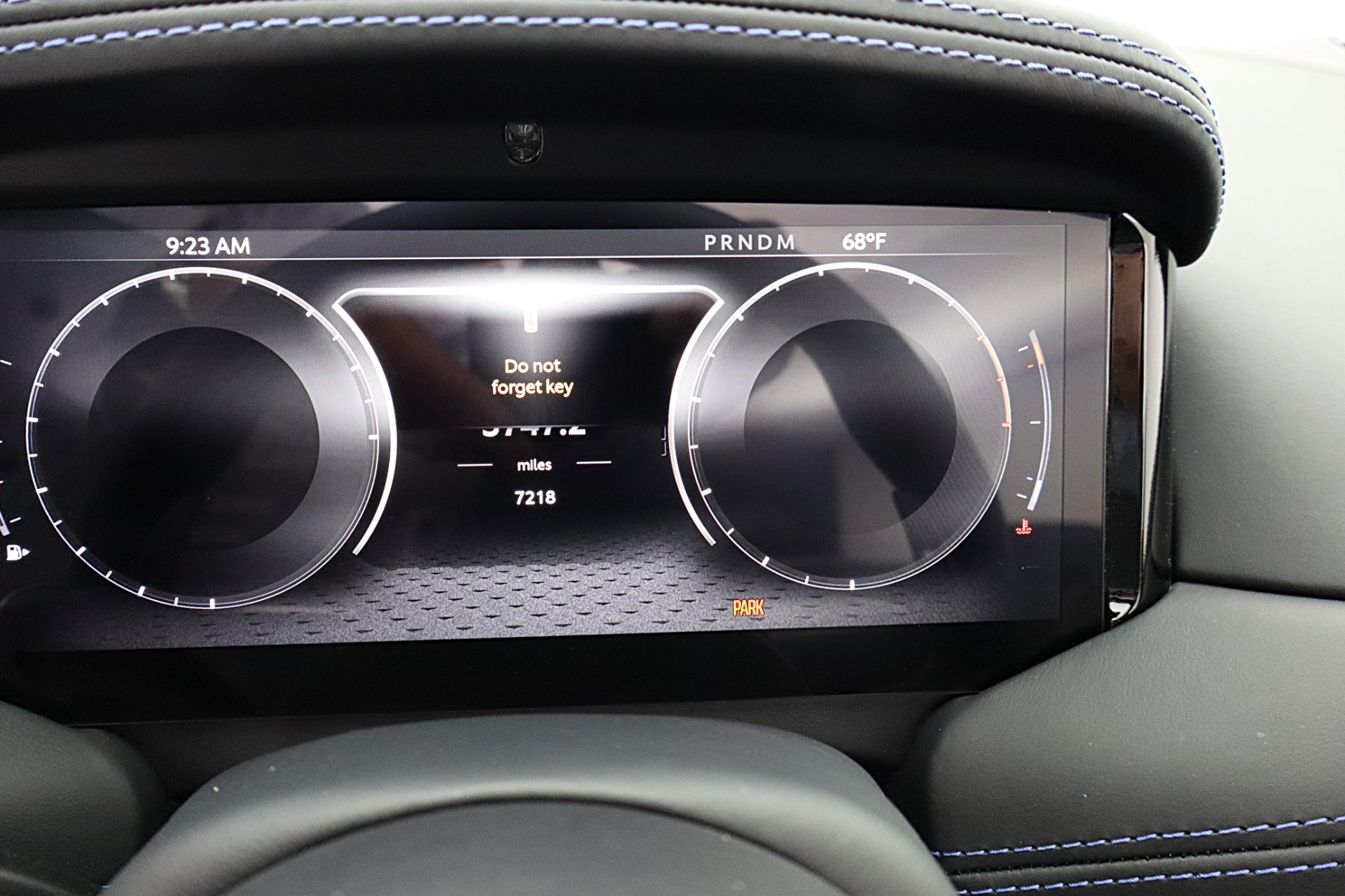 2024 Aston Martin DB12 Base - Photo 37