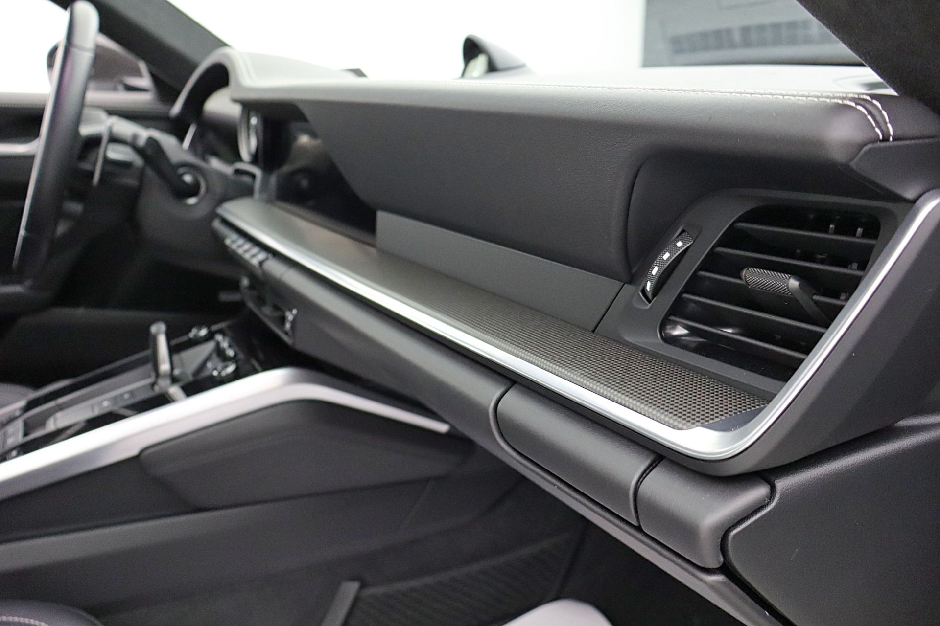 2023 Porsche 911 Turbo S - Photo 29