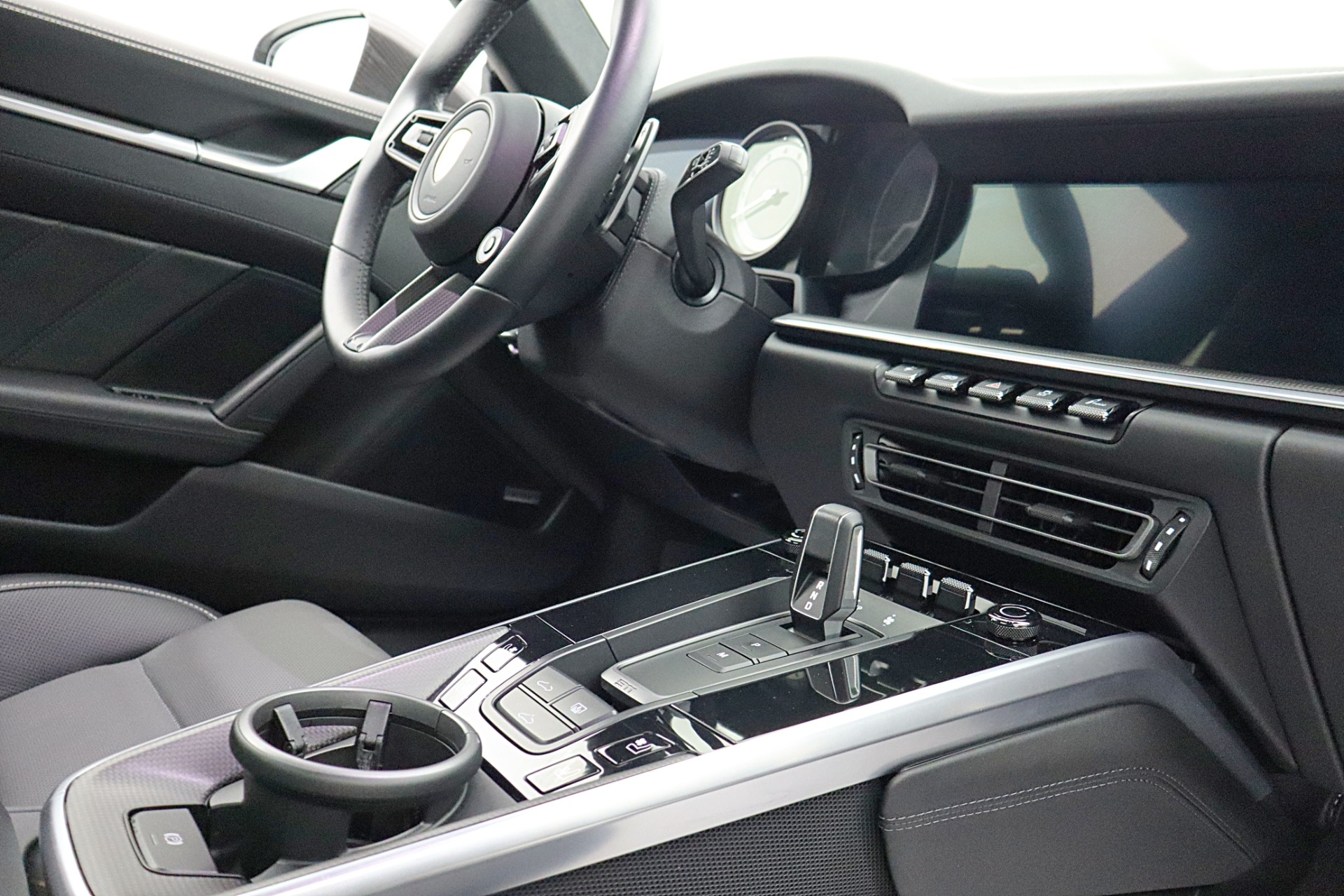 2023 Porsche 911 Turbo S - Photo 30