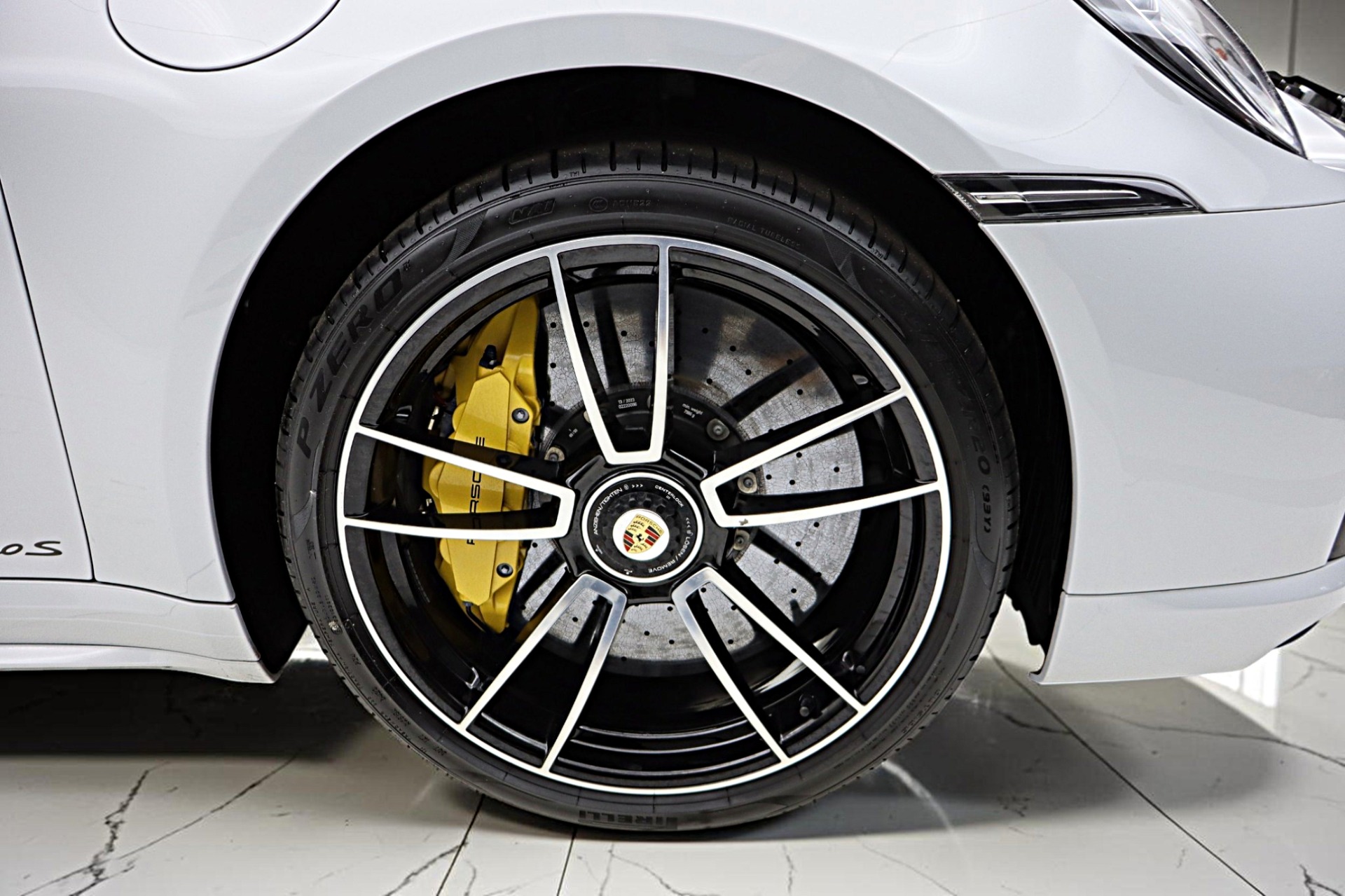 2023 Porsche 911 Turbo S - Photo 37