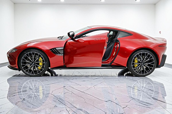 Used 2023 Aston Martin Vantage Coupe for sale $129,000 at F.C. Kerbeck Aston Martin in Palmyra NJ 08065 4