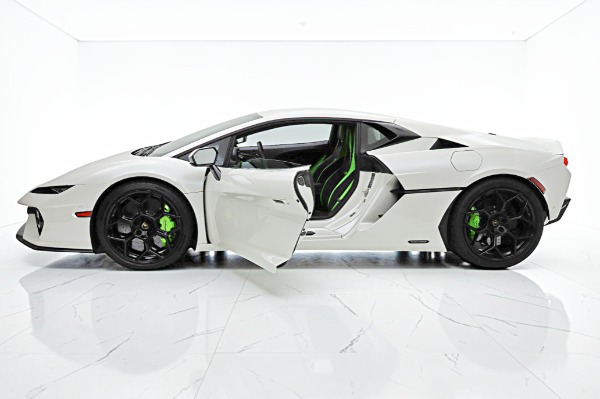 Used 2026 Lamborghini Temerario /LEASE OPTIONS AVAILABLE for sale $432,049 at F.C. Kerbeck Aston Martin in Palmyra NJ 08065 4