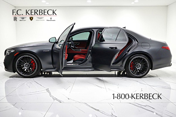 Used 2025 Mercedes-Benz S-Class AMG S 63 E Performance for sale $155,000 at F.C. Kerbeck Aston Martin in Palmyra NJ 08065 4