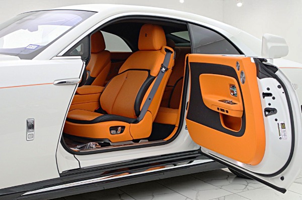 Used 2026 Rolls-Royce Spectre /LEASE OPTIONS AVAILABLE for sale $407,000 at F.C. Kerbeck Aston Martin in Palmyra NJ 08065 4