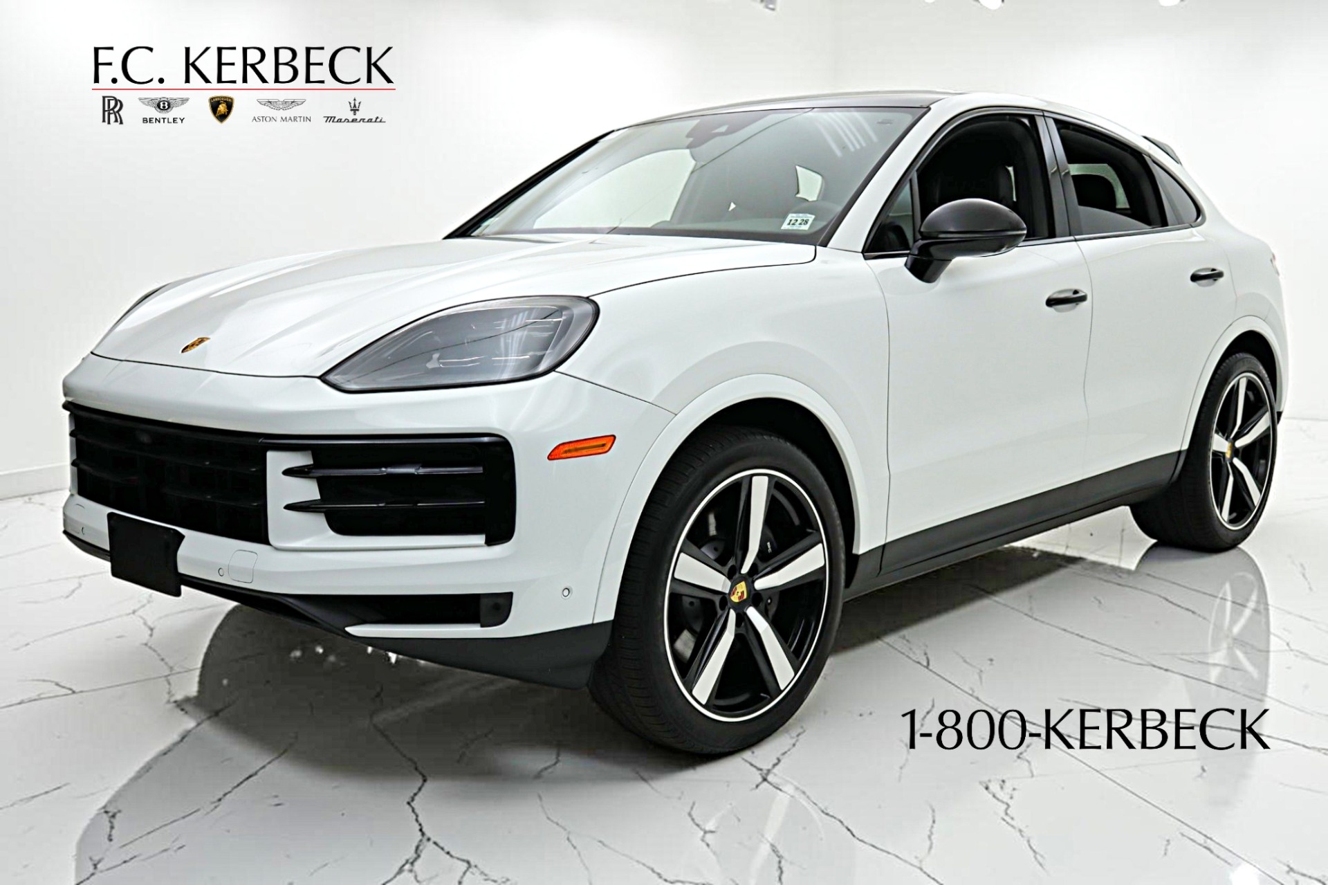 Used 2024 Porsche Cayenne Coupe AWD for sale $79,000 at F.C. Kerbeck Aston Martin in Palmyra NJ 08065 2
