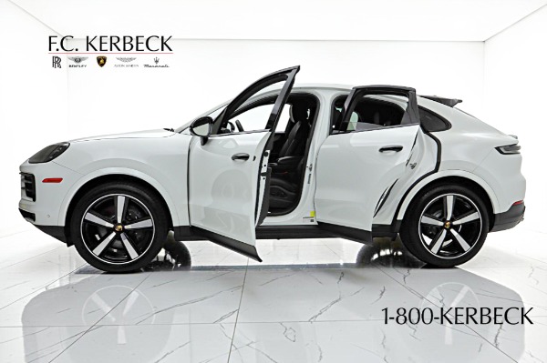 Used 2024 Porsche Cayenne Coupe AWD for sale $79,000 at F.C. Kerbeck Aston Martin in Palmyra NJ 08065 4