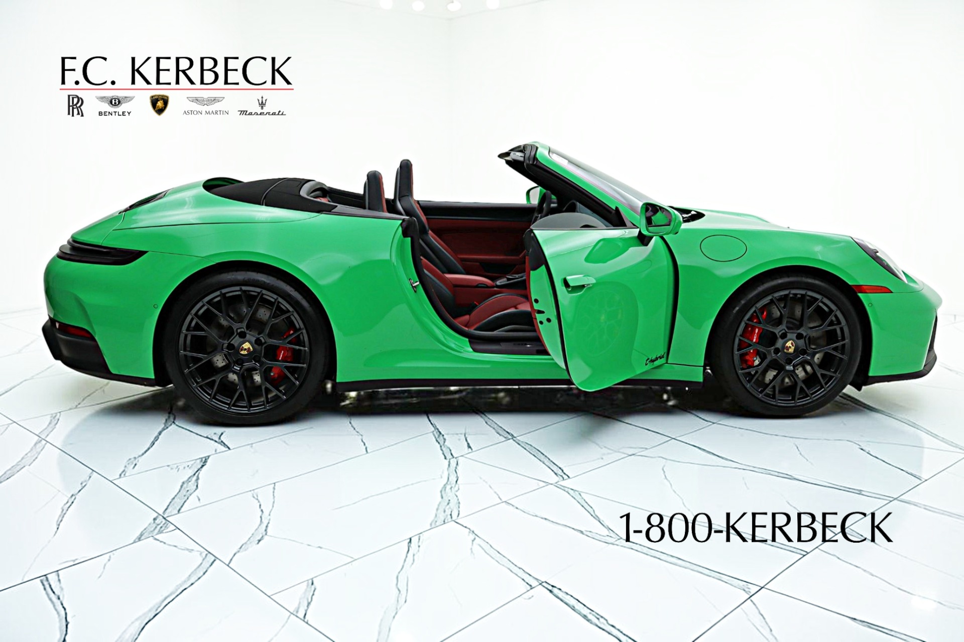 2025 Porsche 911 GTS - Photo 13