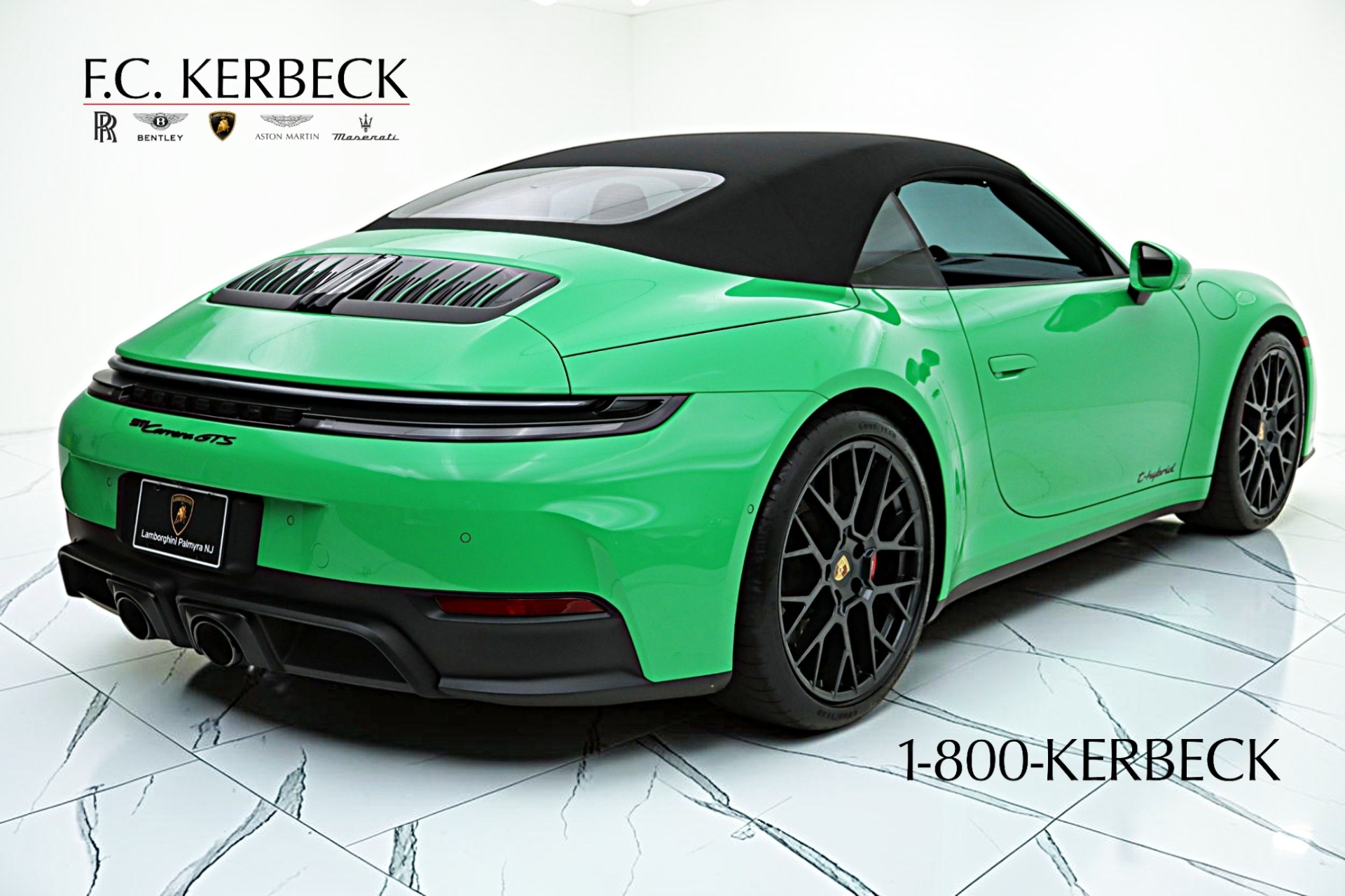 2025 Porsche 911 GTS - Photo 23