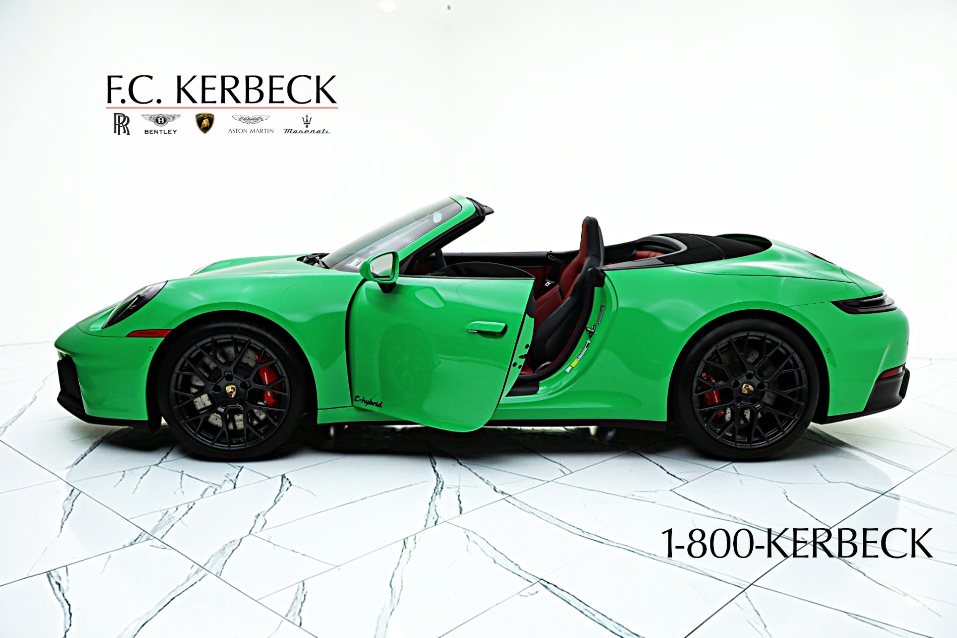 2025 Porsche 911 GTS - Photo 3