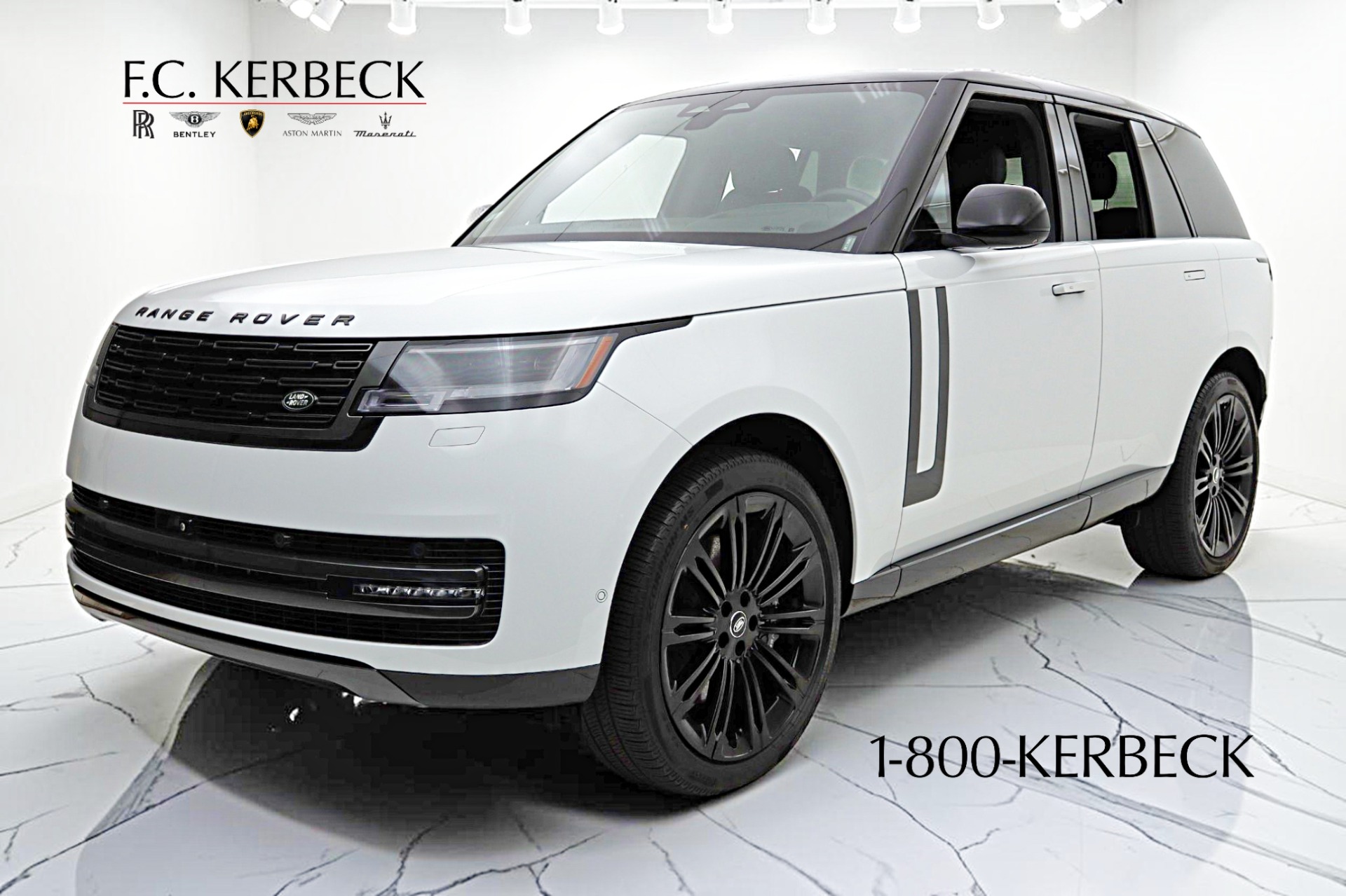 Used 2025 Land Rover Range Rover P530 SE SWB for sale $129,000 at F.C. Kerbeck Aston Martin in Palmyra NJ 08065 2