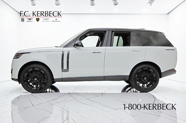 Used 2025 Land Rover Range Rover P530 SE SWB for sale $129,000 at F.C. Kerbeck Aston Martin in Palmyra NJ 08065 3
