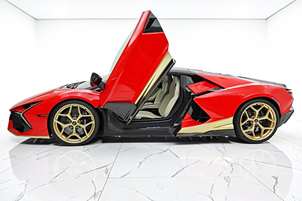 Used 2025 Lamborghini Revuelto for sale $779,000 at F.C. Kerbeck Aston Martin in Palmyra NJ 08065 4