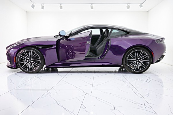 Used 2024 Aston Martin DB12 Coupe/LEASE OPTIONS AVAILABLE for sale $239,000 at F.C. Kerbeck Aston Martin in Palmyra NJ 08065 4
