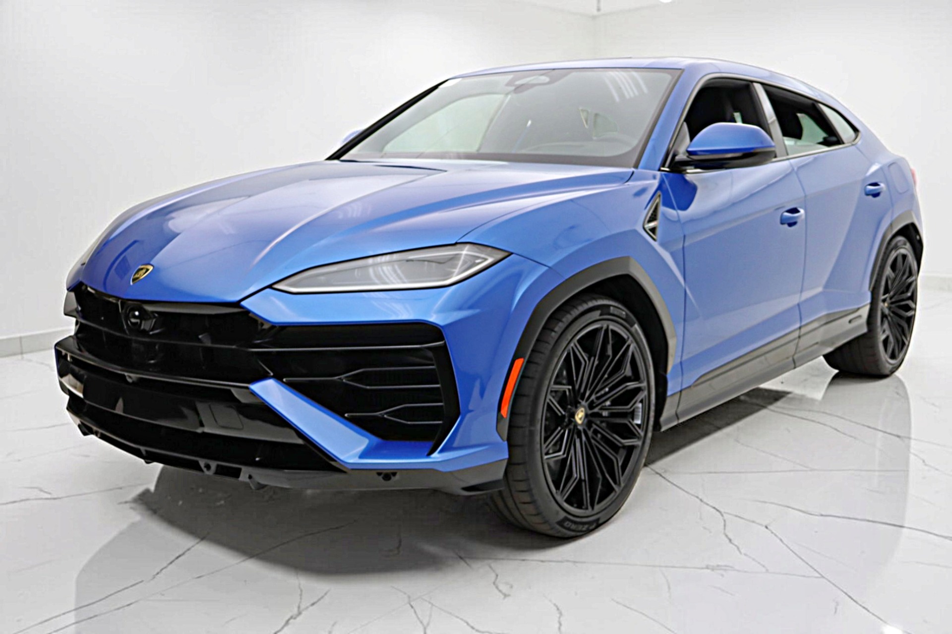 New 2026 Lamborghini Urus SE for sale $306,309 at F.C. Kerbeck Aston Martin in Palmyra NJ 08065 2