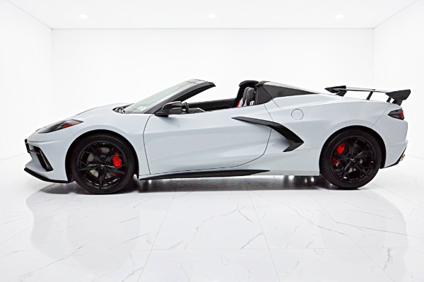 Used 2022 Chevrolet Corvette Stingray 3LT Convertible for sale $76,000 at F.C. Kerbeck Aston Martin in Palmyra NJ 08065 3