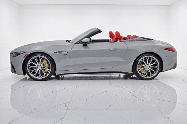 Used 2023 Mercedes-Benz SL-Class AMG 63 for sale $117,000 at F.C. Kerbeck Aston Martin in Palmyra NJ 08065 3