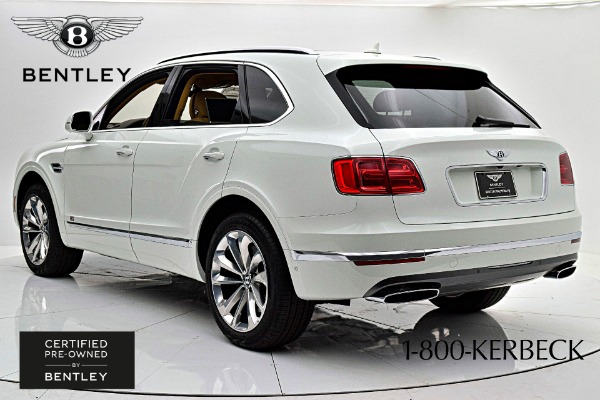 Used 2017 Bentley Bentayga W12 for sale Sold at F.C. Kerbeck Aston Martin in Palmyra NJ 08065 4