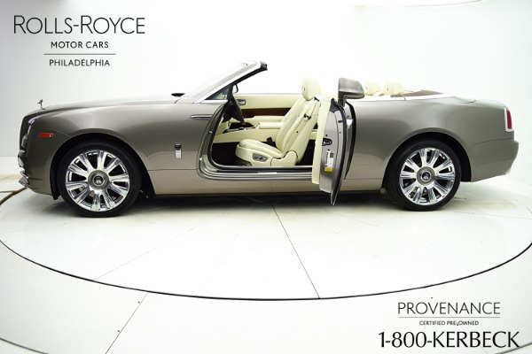 Used 2017 Rolls-Royce Dawn for sale Sold at F.C. Kerbeck Aston Martin in Palmyra NJ 08065 4