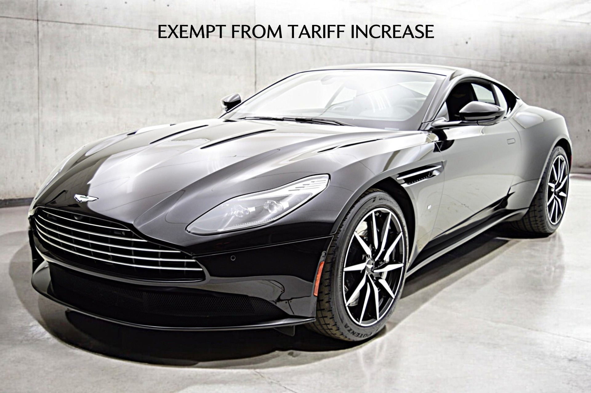 Used 2017 Aston Martin DB11 V12 LAUNCH EDITION for sale Sold at F.C. Kerbeck Aston Martin in Palmyra NJ 08065 2