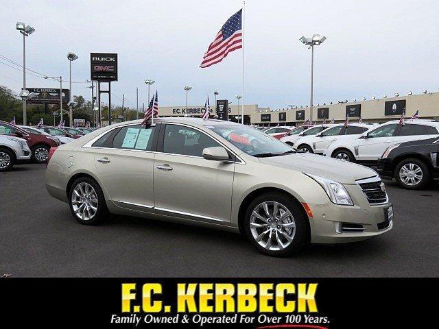 Used 2016 Cadillac XTS Luxury Collection for sale Sold at F.C. Kerbeck Aston Martin in Palmyra NJ 08065 1