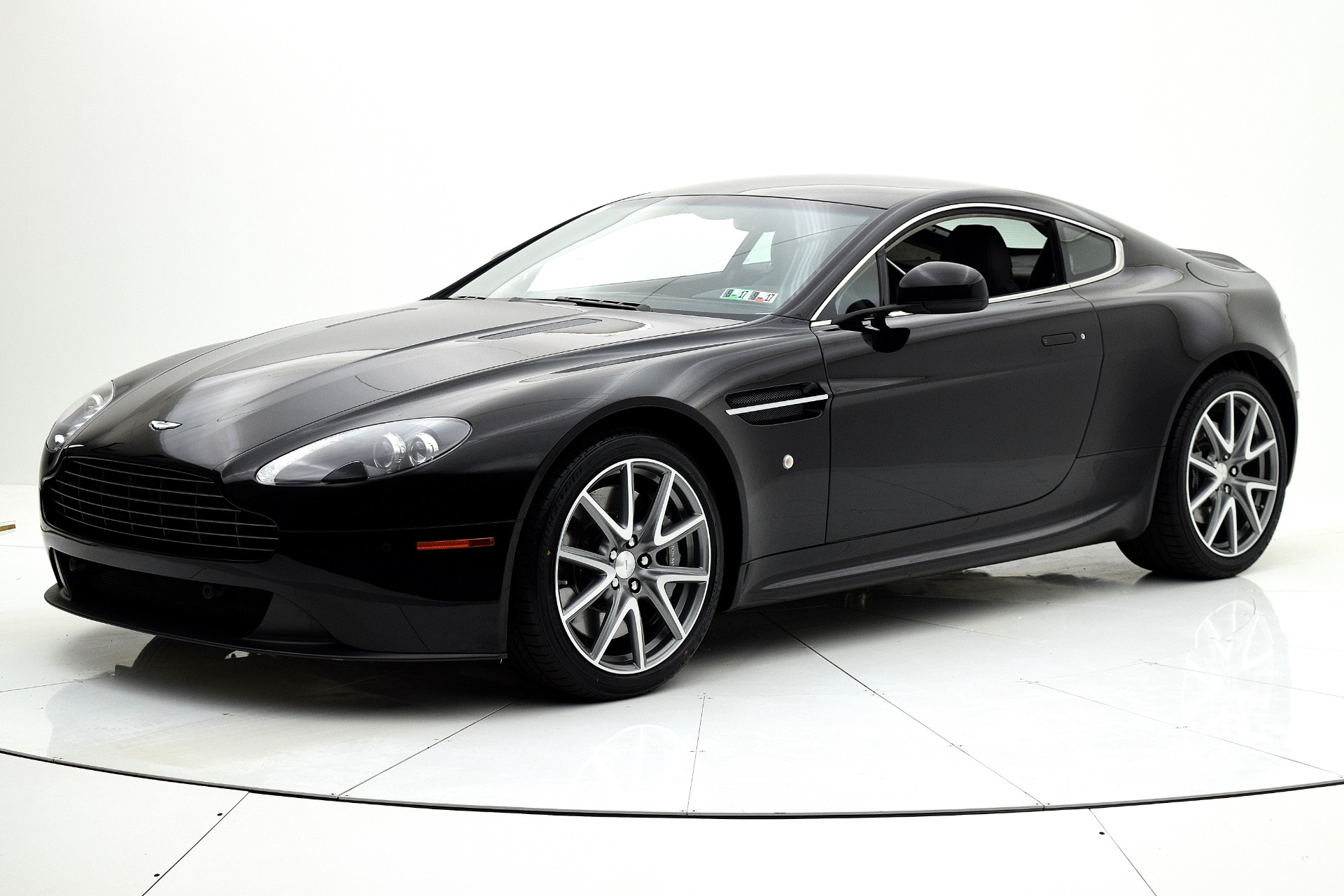 Used 2012 Aston Martin V8 Vantage for sale Sold at F.C. Kerbeck Aston Martin in Palmyra NJ 08065 2