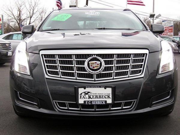 Used 2014 Cadillac XTS STD for sale Sold at F.C. Kerbeck Aston Martin in Palmyra NJ 08065 2