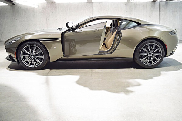 Used 2018 Aston Martin DB11 V12 Coupe for sale Sold at F.C. Kerbeck Aston Martin in Palmyra NJ 08065 4