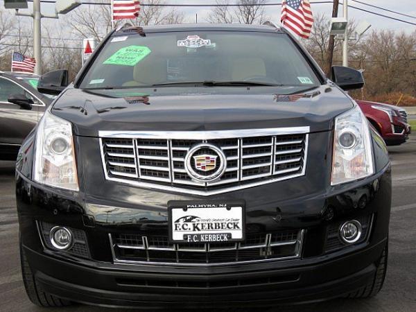 Used 2015 Cadillac SRX Performance Collection for sale Sold at F.C. Kerbeck Aston Martin in Palmyra NJ 08065 2