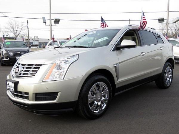 Used 2015 Cadillac SRX Luxury Collection for sale Sold at F.C. Kerbeck Aston Martin in Palmyra NJ 08065 3