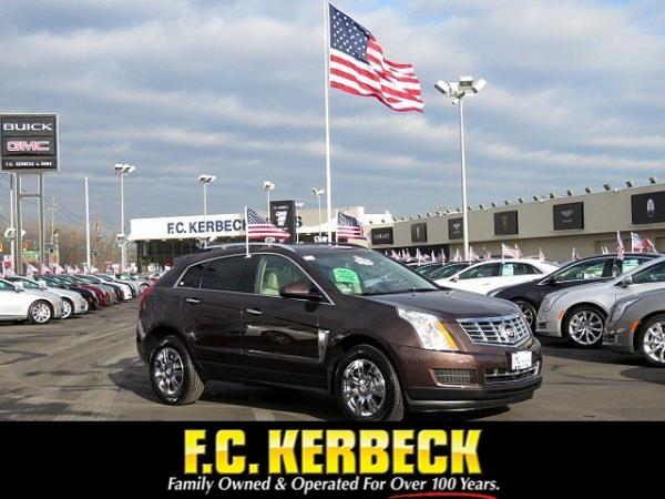 Used 2016 Cadillac SRX Luxury Collection for sale Sold at F.C. Kerbeck Aston Martin in Palmyra NJ 08065 1
