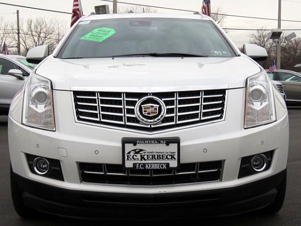 Used 2015 Cadillac SRX Performance Collection for sale Sold at F.C. Kerbeck Aston Martin in Palmyra NJ 08065 2