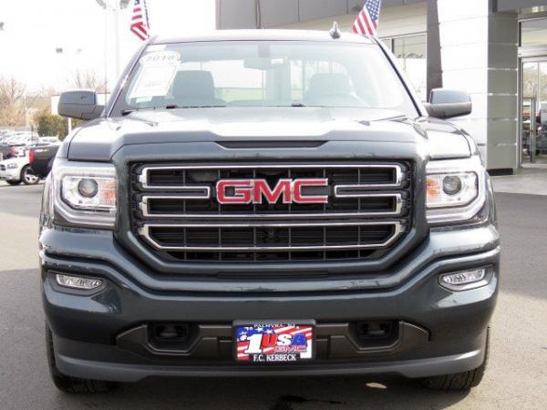 New 2018 GMC Sierra 1500 for sale Sold at F.C. Kerbeck Aston Martin in Palmyra NJ 08065 2