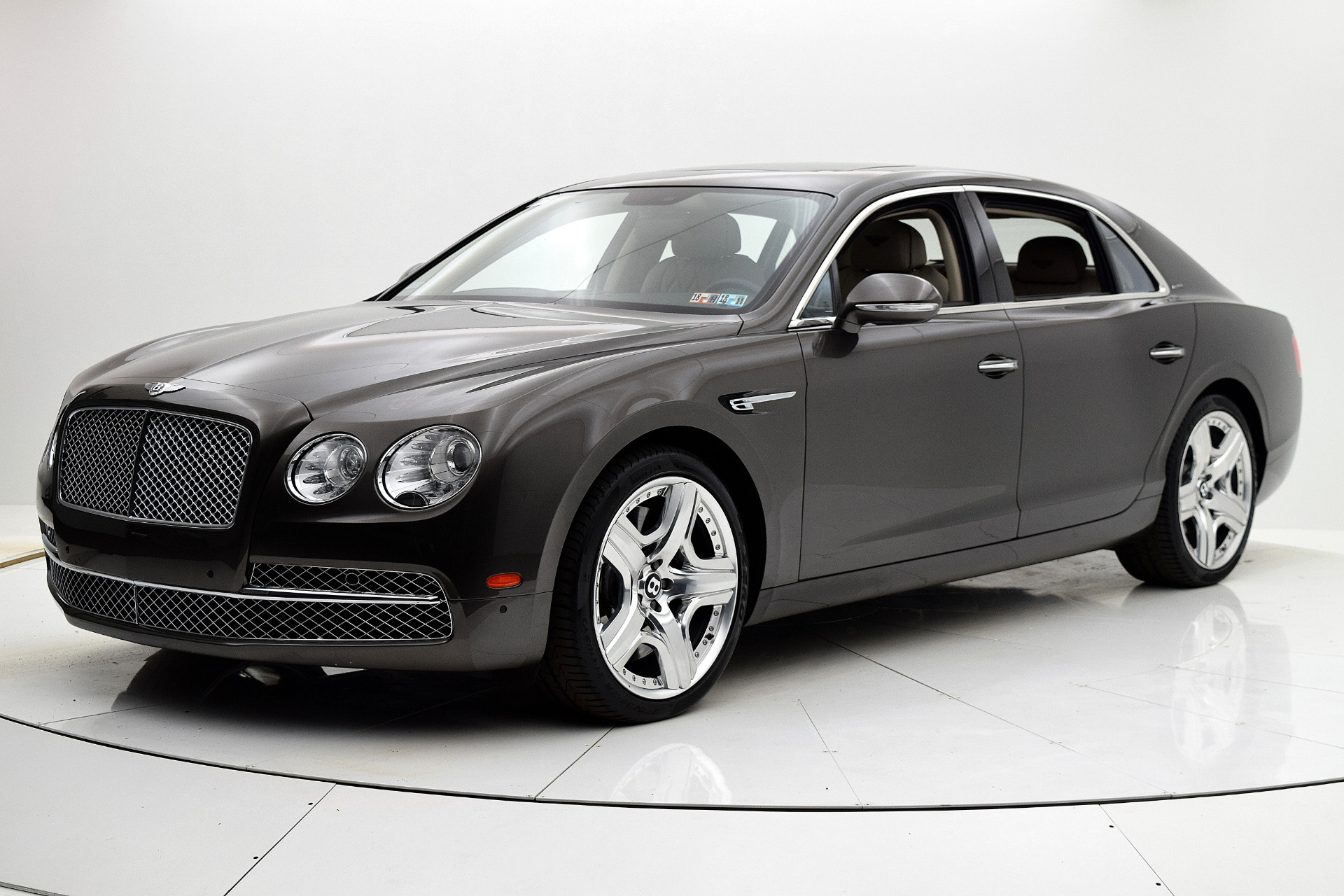 Used 2014 Bentley Flying Spur W12 for sale Sold at F.C. Kerbeck Aston Martin in Palmyra NJ 08065 2