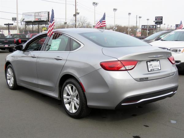 Used 2015 Chrysler 200 Limited for sale Sold at F.C. Kerbeck Aston Martin in Palmyra NJ 08065 4